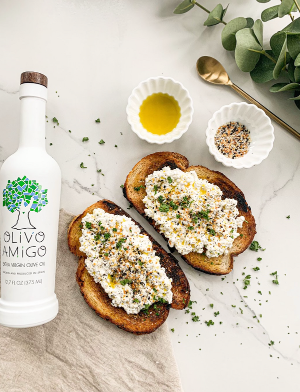 Olivo Amigo, yourolivoamigo, evoo, olive oil, single origin olive oil, joy olive oil, vitality olive oil, breakfast recipes, sourdough toast, cottage cheese toast