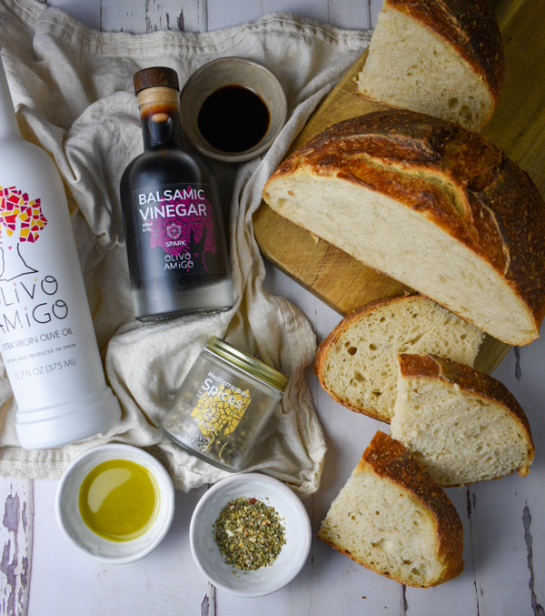 Olivo Amigo, yourolivoamigo, single origin olive oil, sourdough bread, bread dip recipe